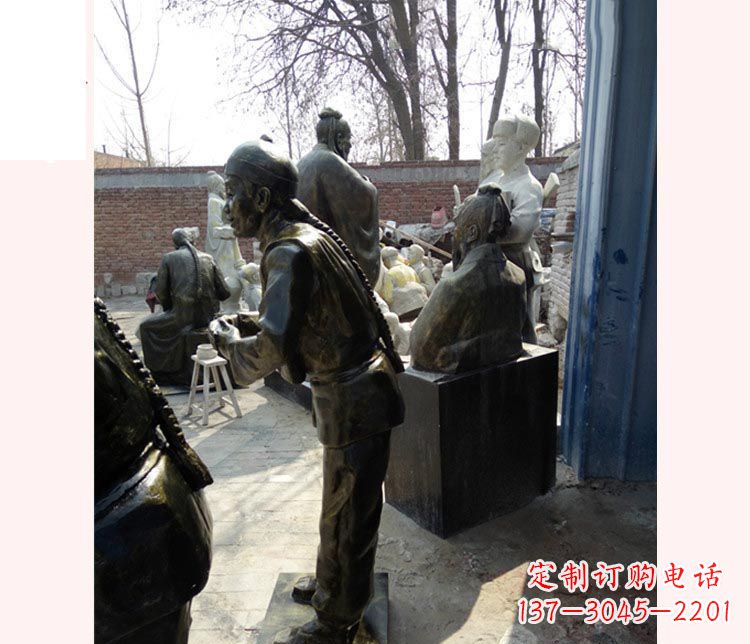 威海作揖的店小二铜雕